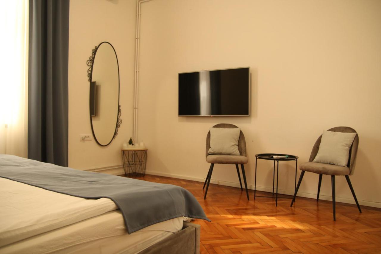 Ferienwohnung Natalie'S Royal M Belgrad Exterior foto